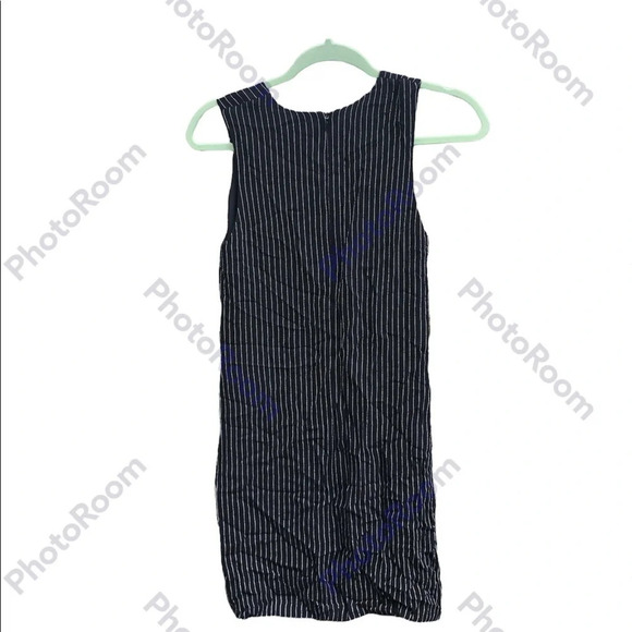 THEORY ADRAYA STRIPED SHIFT DRESS - Picture 5 of 8